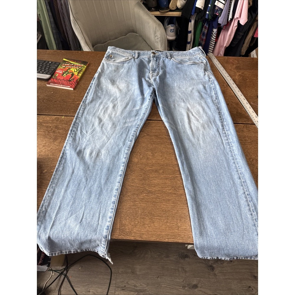 Joseph A Bank Reserve Relaxed Fit Straight Leg Jeans Size 38 X 29